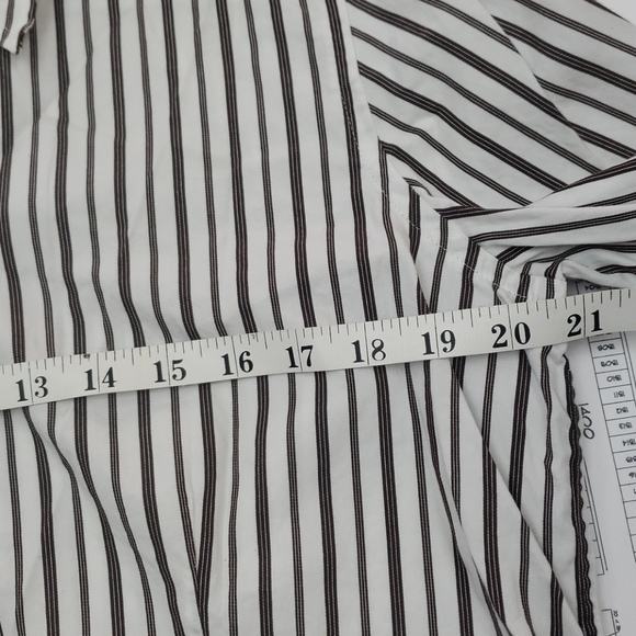 Jones New York signature top - Picture 7 of 9